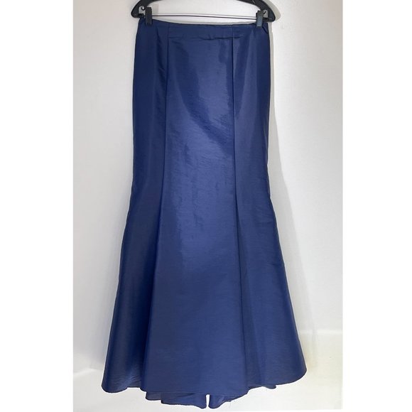 Dark Navy Taffeta 2-piece evening gown - Picture 3 of 6